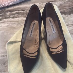 Manolo Blahnik Black Heels Sophisticated Design